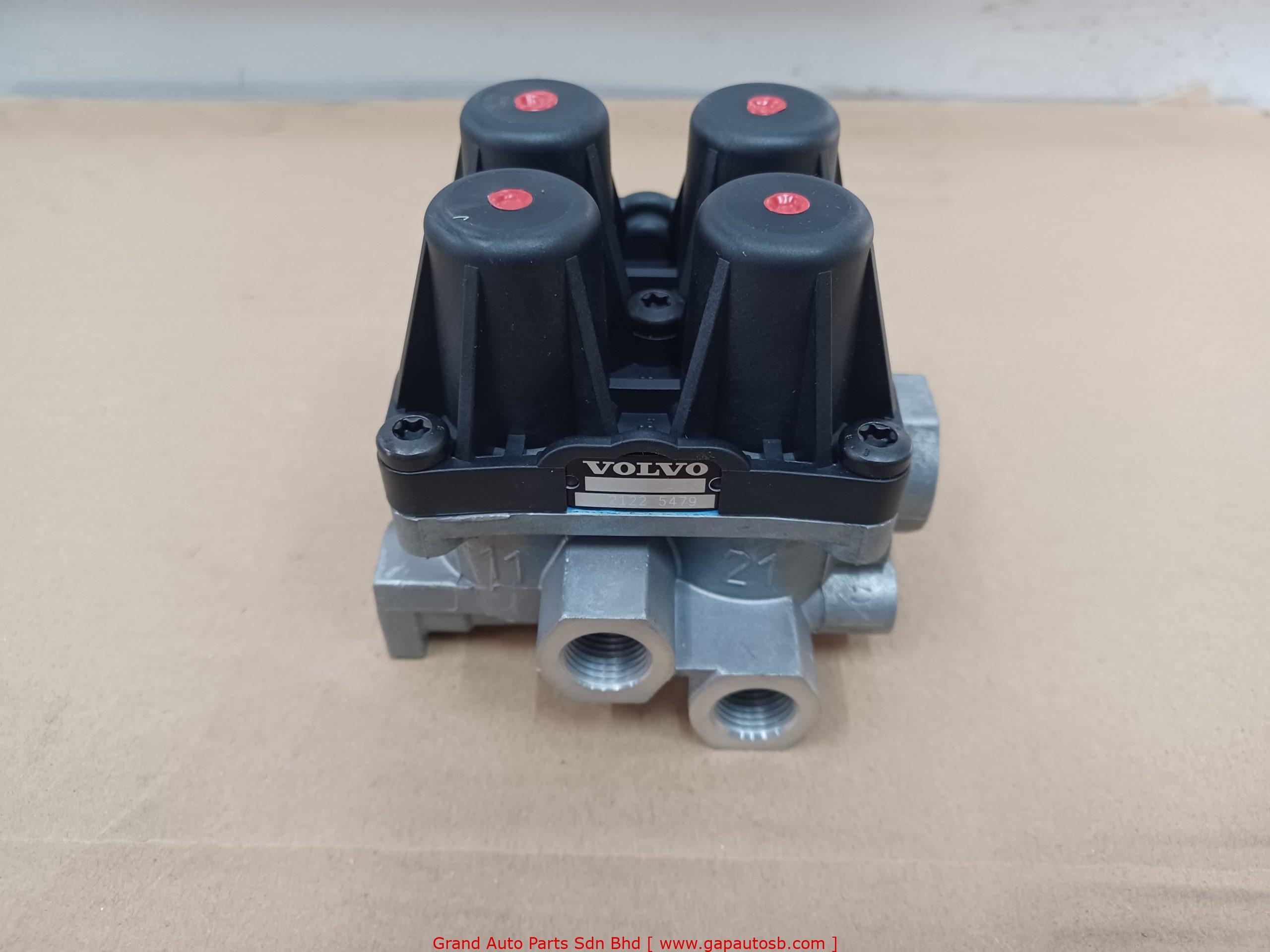 21225479 VOLVO FM400 FOUR WAY VALVE 7 HOLE GENUINE