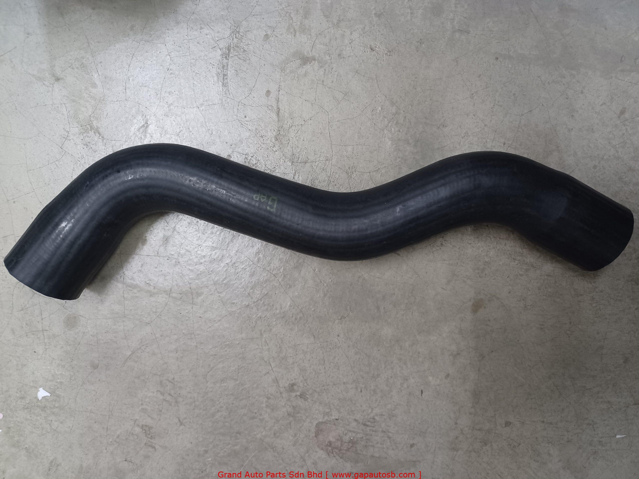 156.010/1449431/1376293 SC124/R420 TOP RADIATOR HOSE