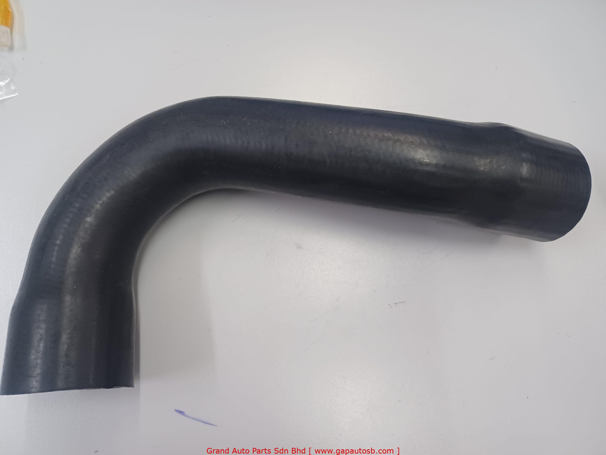 156.099/1856603 SCANIA P R G SERIES DC13 RADIATOR UPPER WATER HOSE
