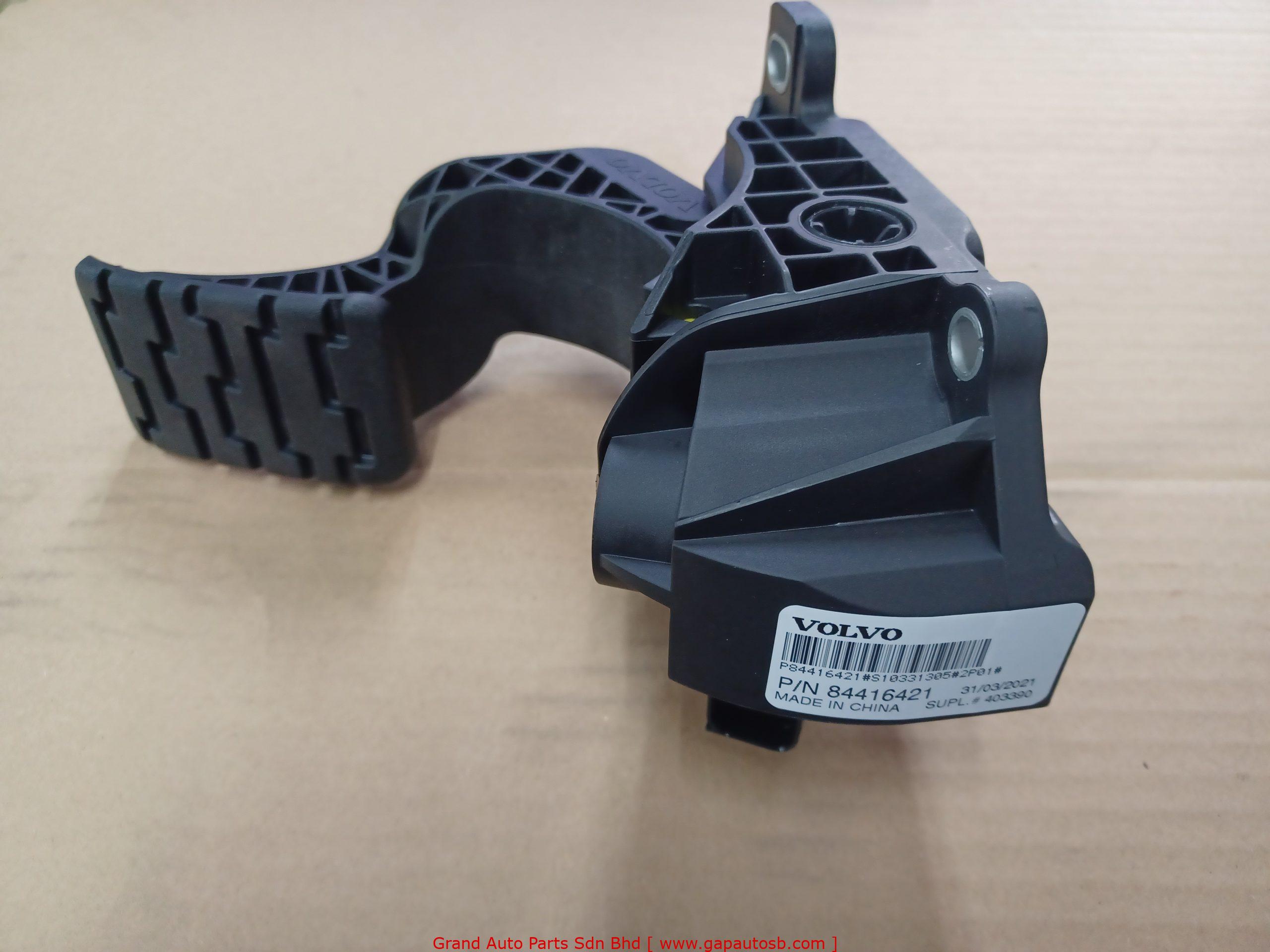 84416421 VOLVO FM4 ACC PEDAL SENSOR GENUINE