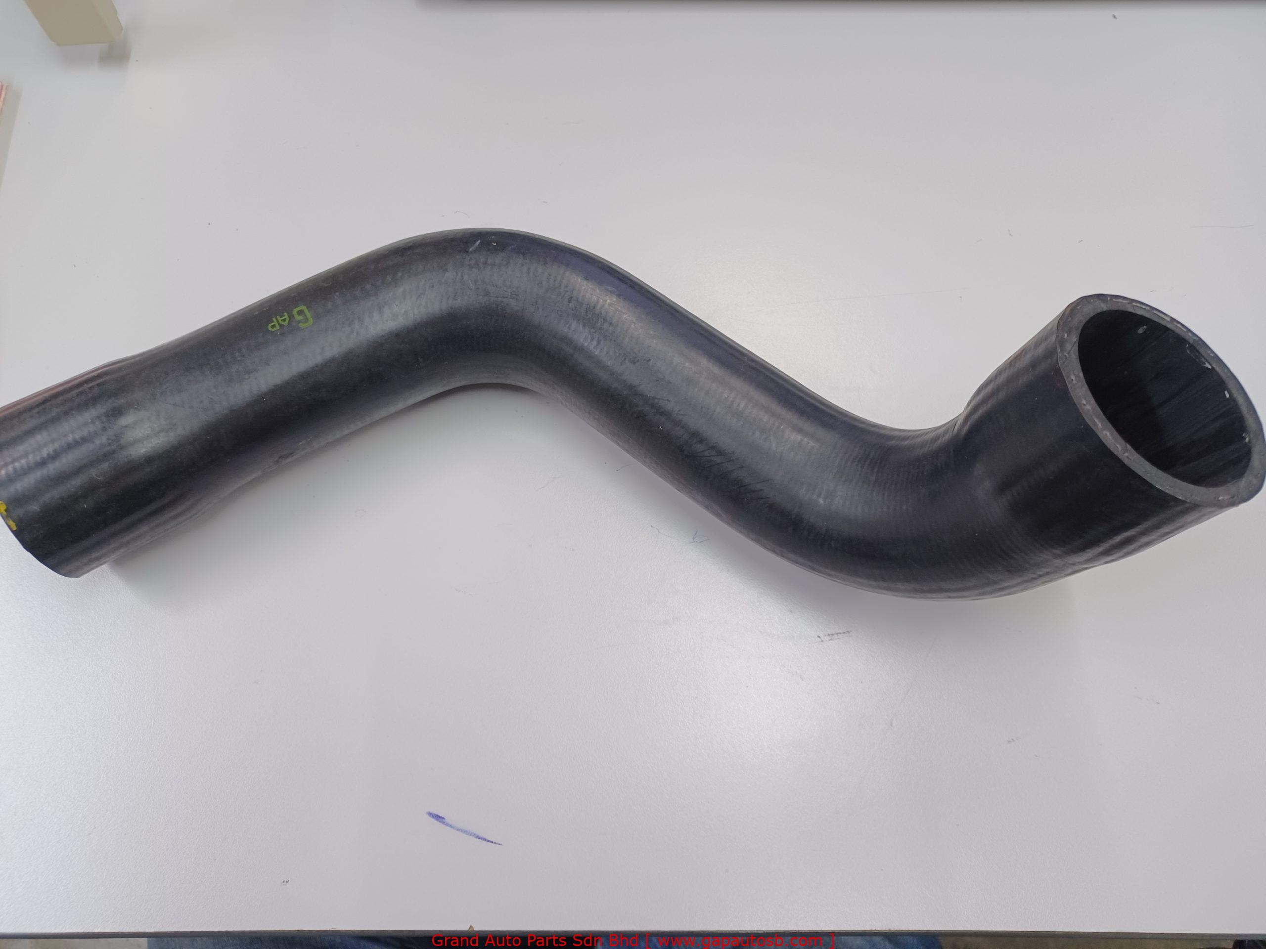 156.171/1888134 SCANIA K94 RADIATOR HOSE