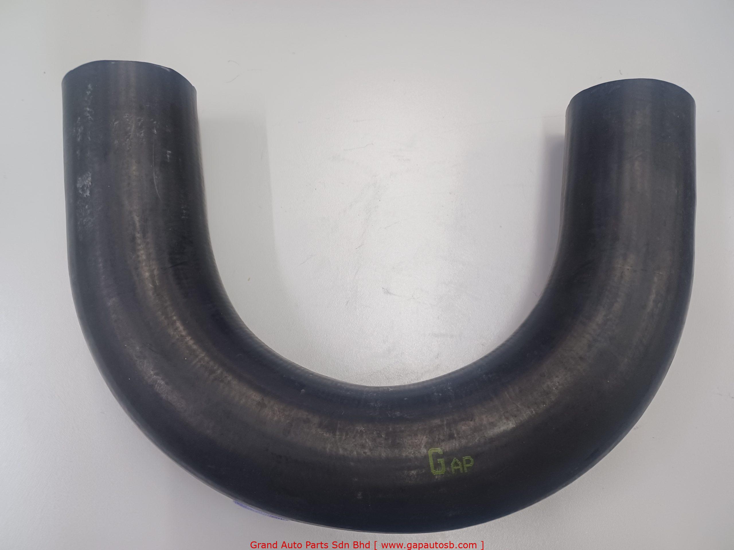 156.165/1432904 K124 RADIATOR HOSE