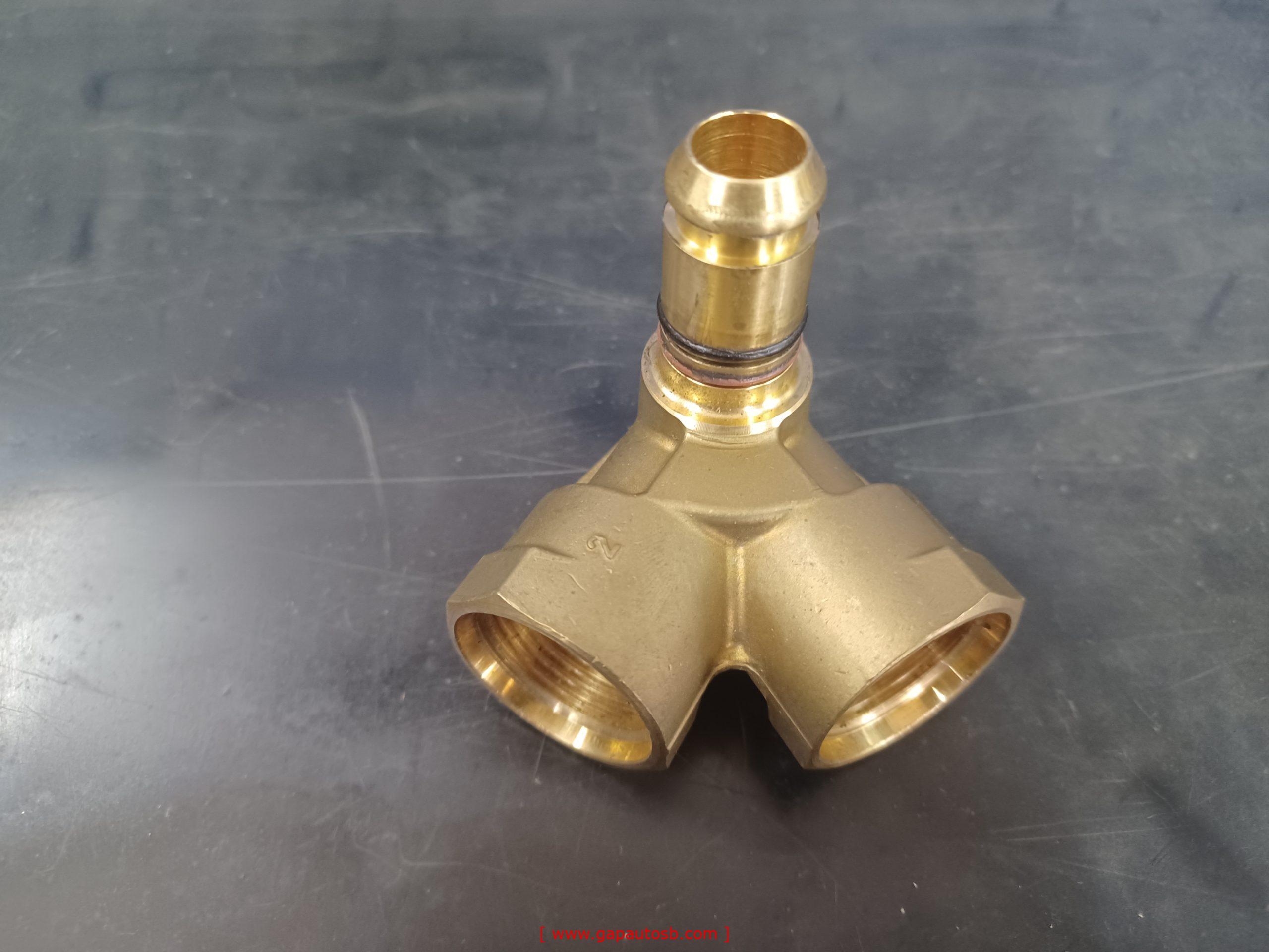 227EB270 A0059971372 VOSS 230 AUTO PARTS DISTRIBUTOR (M22X1.5) X 2 NG12