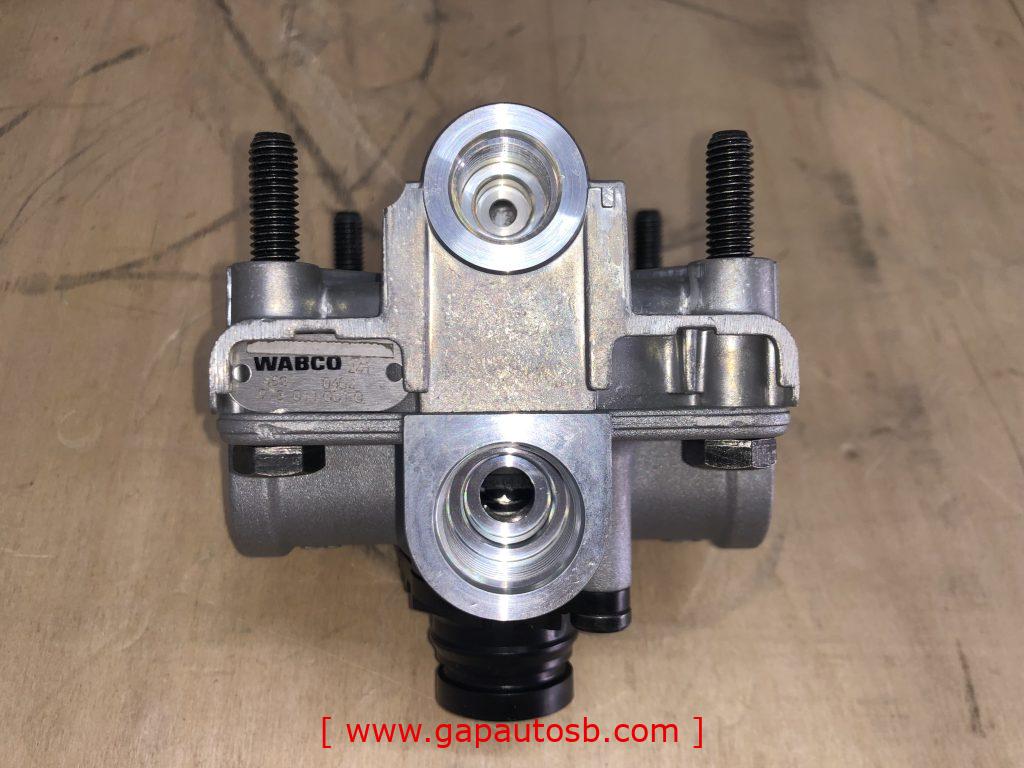 9730110010 VOLVO/SCANIA RELAY VALVE WABCO 3 3F80A545 614C 4F14 9A6D A3D2EB001A5D