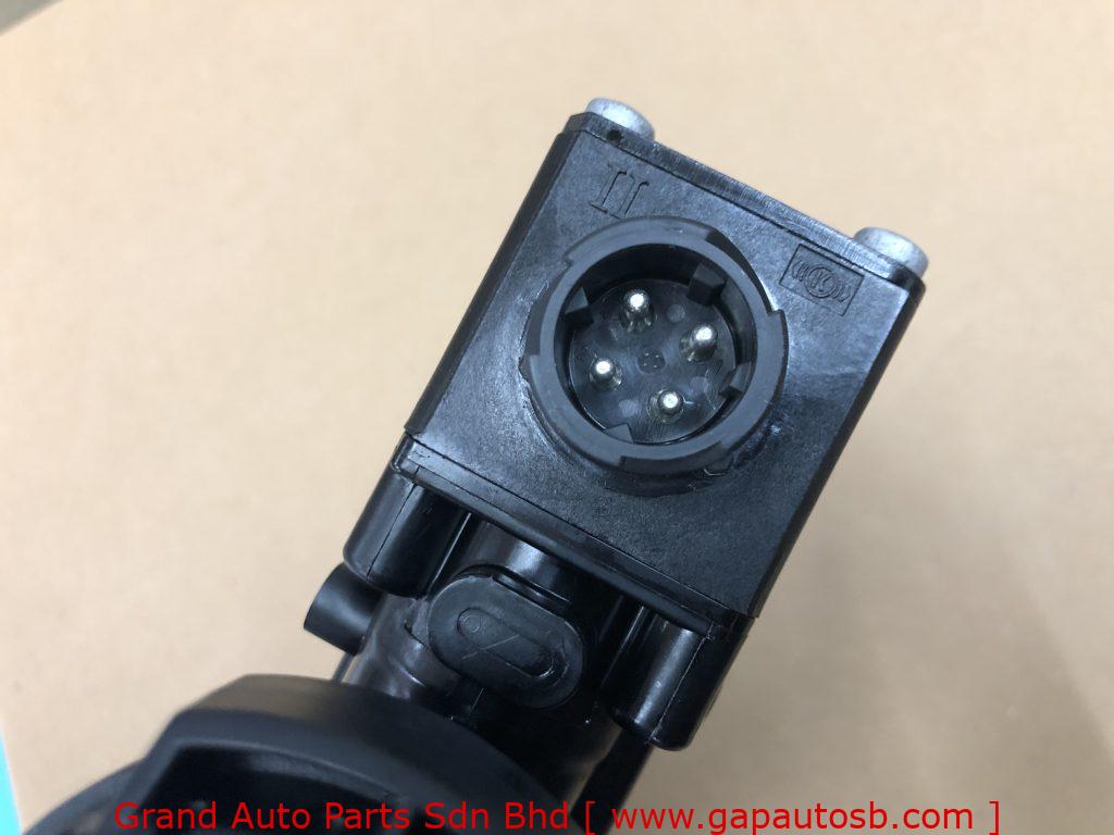 K019821N00 KNORR-BREMSE FM13 V3 ECAS VALVE 6x2 (4PIN) II 3 651CCC3C AE53 470B 8EEE 262551DAC192