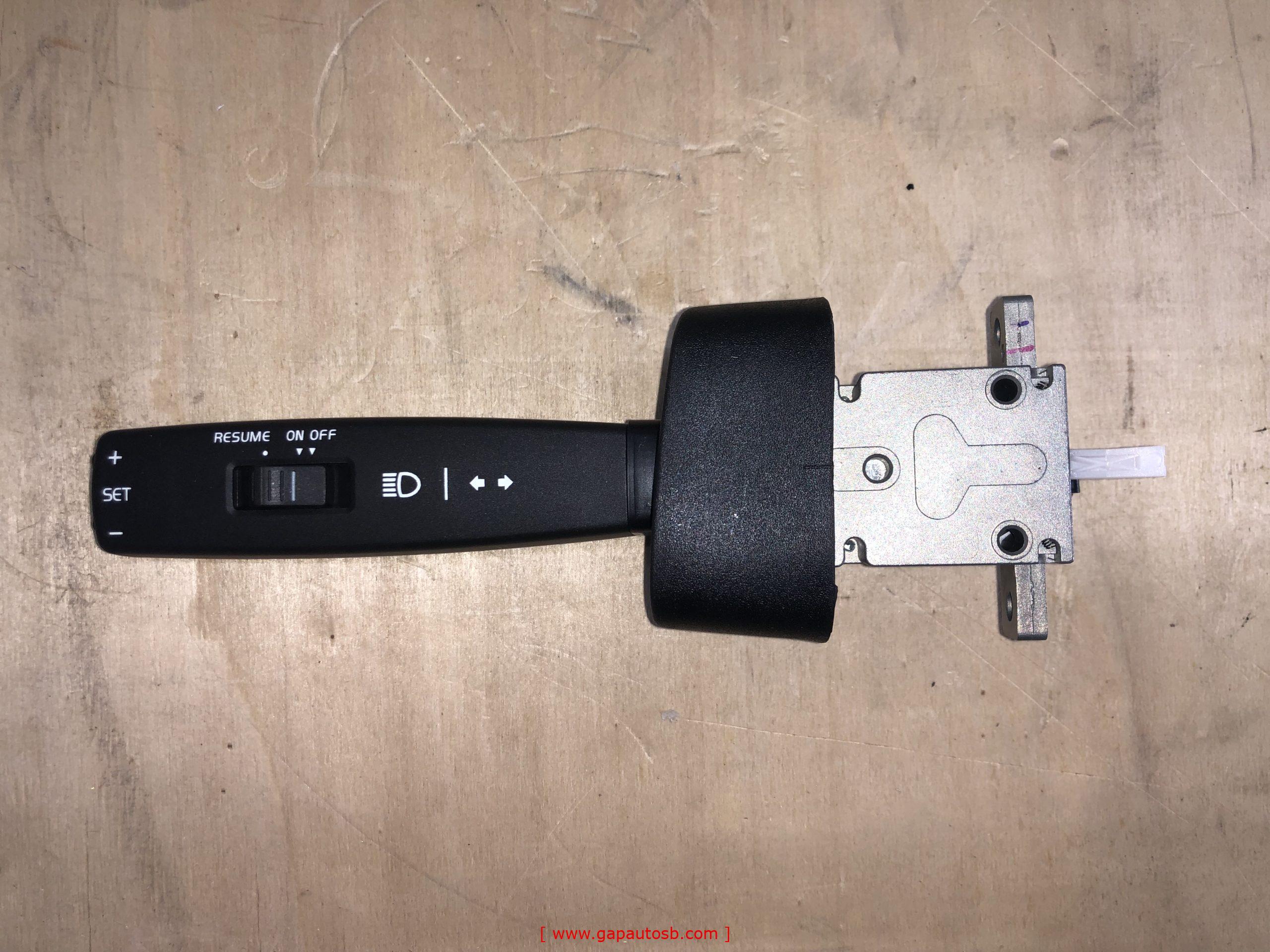 20797836 FM12 V2 TURN SIGNAL SWITCH