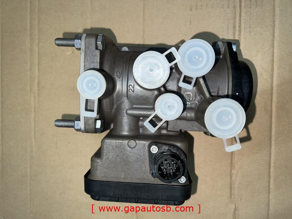 21122037 FM400 EBS TRAILER CONTROL VALVE KNORR 7 PIN GENUINE 2 E2E925CB A2F1 4530 A539 78ADA34A2D86