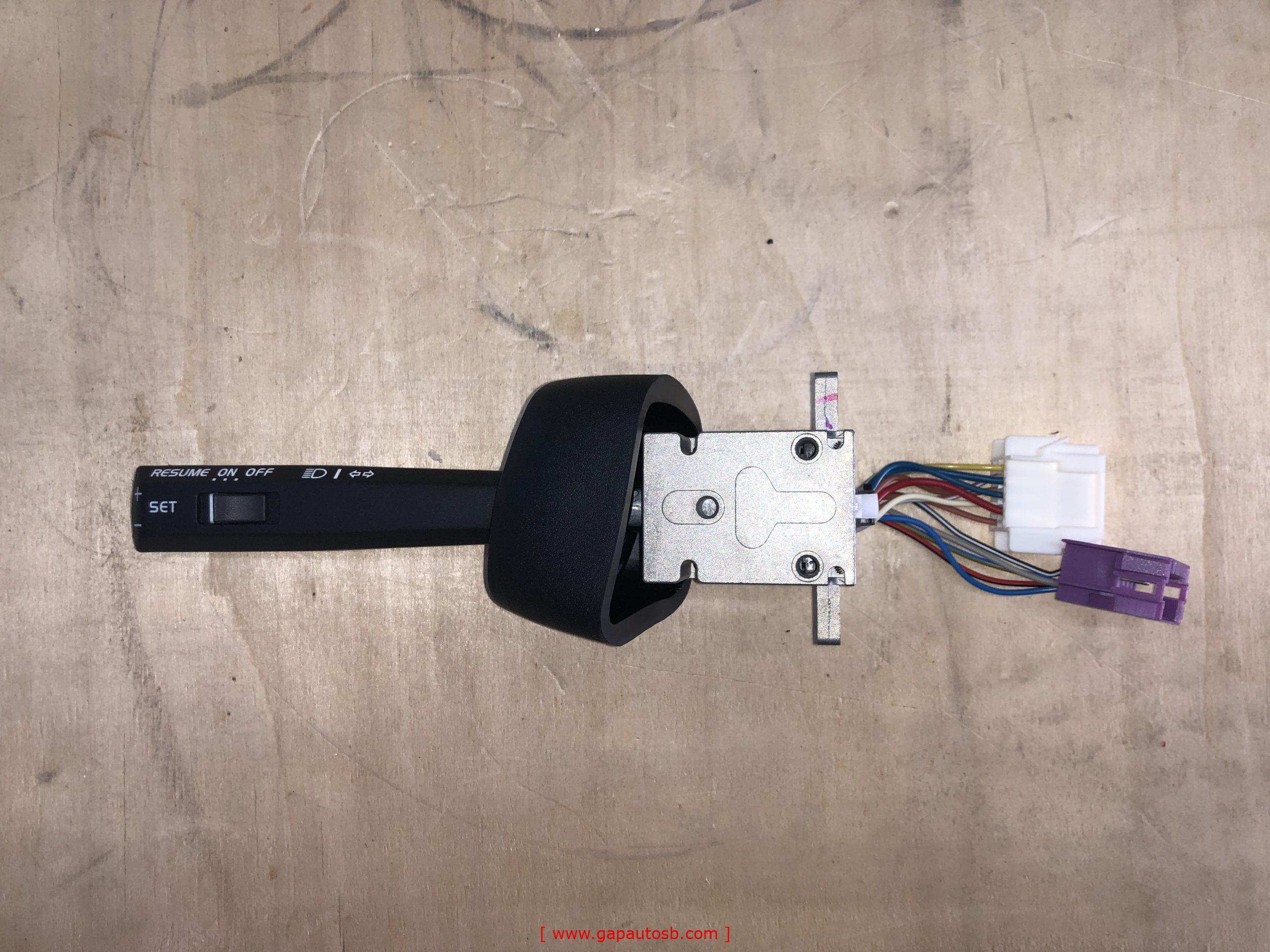 3172171 VOLVO FM12 SIGNAL SWITCH