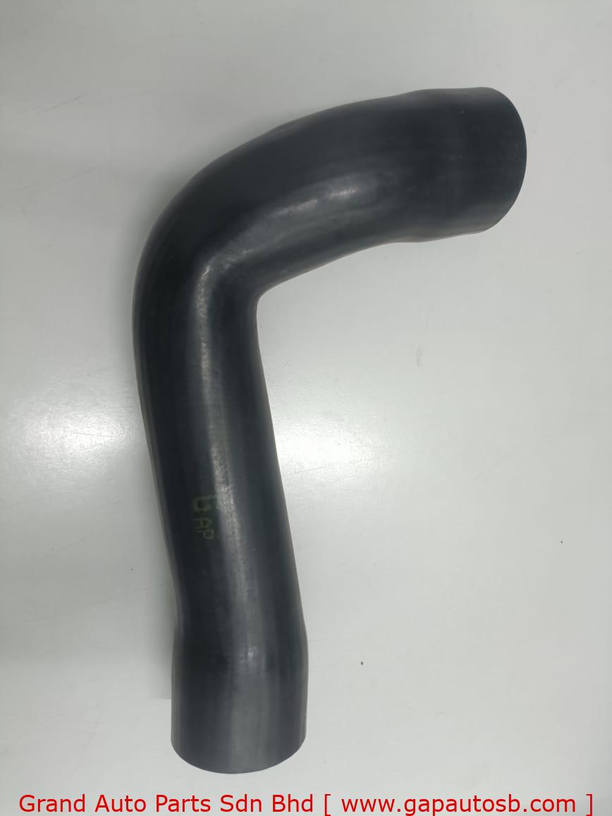 156.028/1755953/1446228 SCANIA P230 P SERIES RADIATOR LOWER HOSE