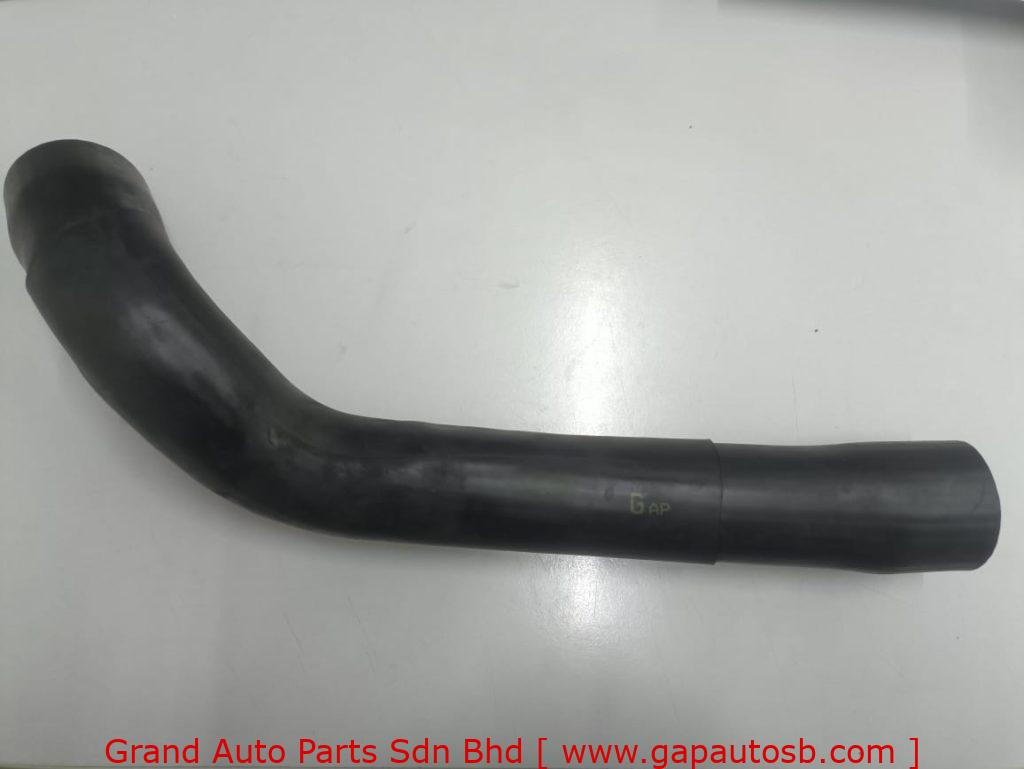 156.054/2010515/1446379 SCANIA P230 P SERIES LOWER RADIATOR HOSE 1 IMG 20230210 WA0295