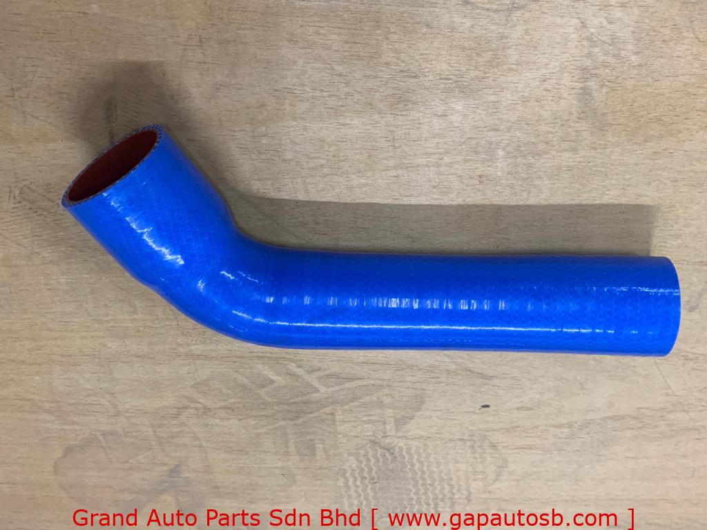 156.504/2289126 SCANIA BUS GEARBOX COOLER HOSE SILICONE