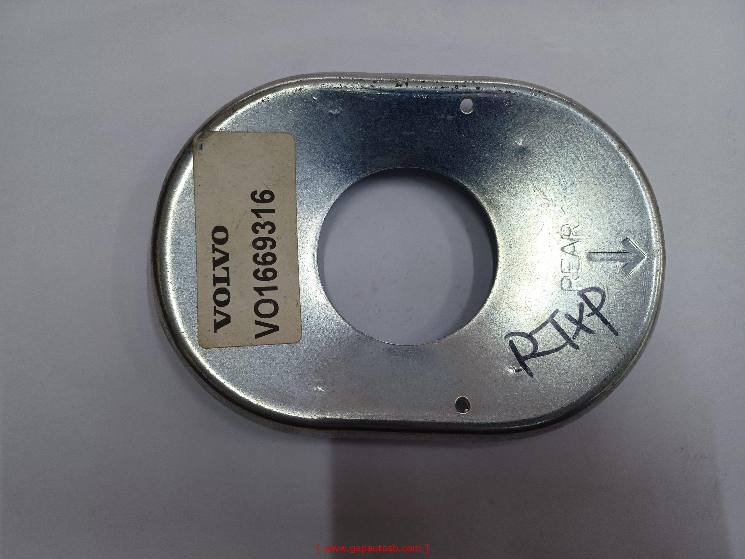 1669316 VOLVO FM10 FM12 GEAR LEVEL FUNNEL GENUINE