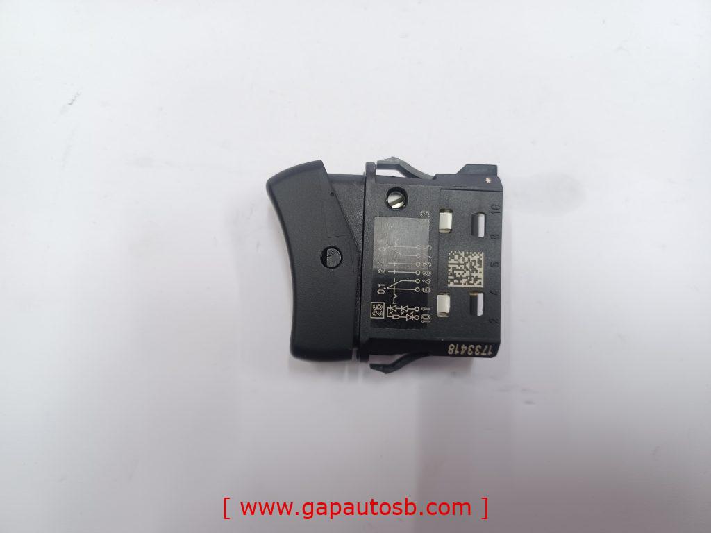 1733418 SCANIA P R G SERIES INTERNAL SWITCH 8PIN GENUINE 2 20230302 122702
