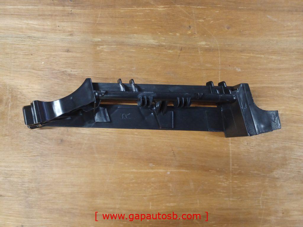 15989802 VOLVO FM11 FM13 HEAD LAMP HOLD BRACKET RH 1 20230328 104541