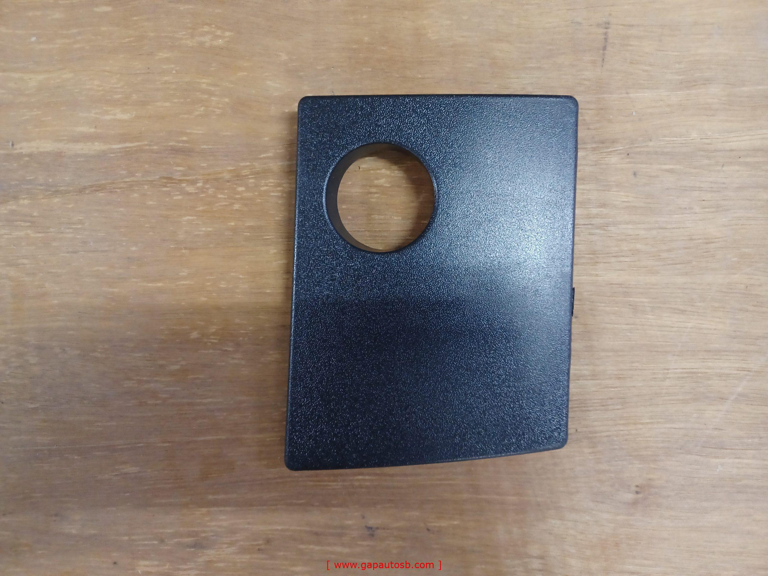 82355077 VOLVO FM4 FOG LAMP SIDE COVER LH