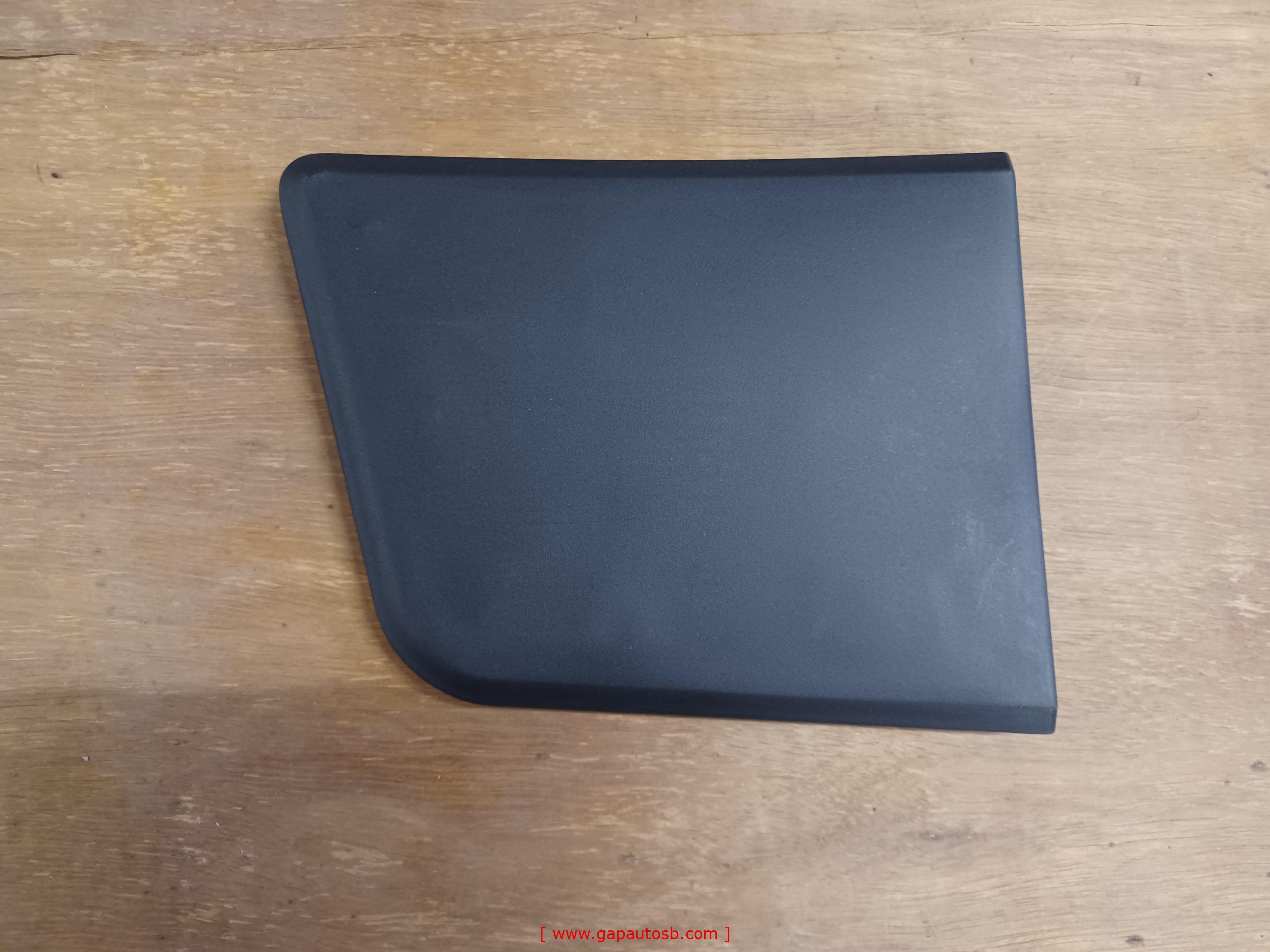 82266441 VOLVO FM11 FM13 FRONT LOWER GRILLE COVER UPPER RH