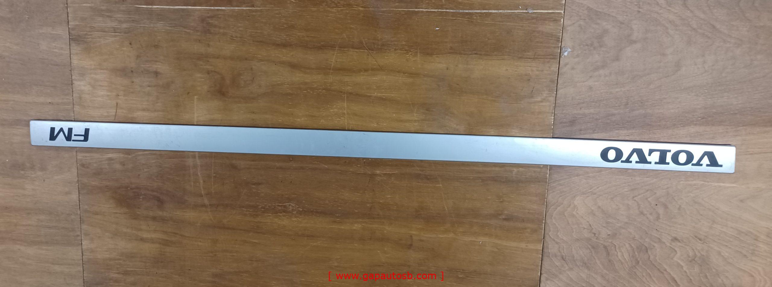 82257555 VOLVO FM13 PROTECTOR GARNISH UPPER