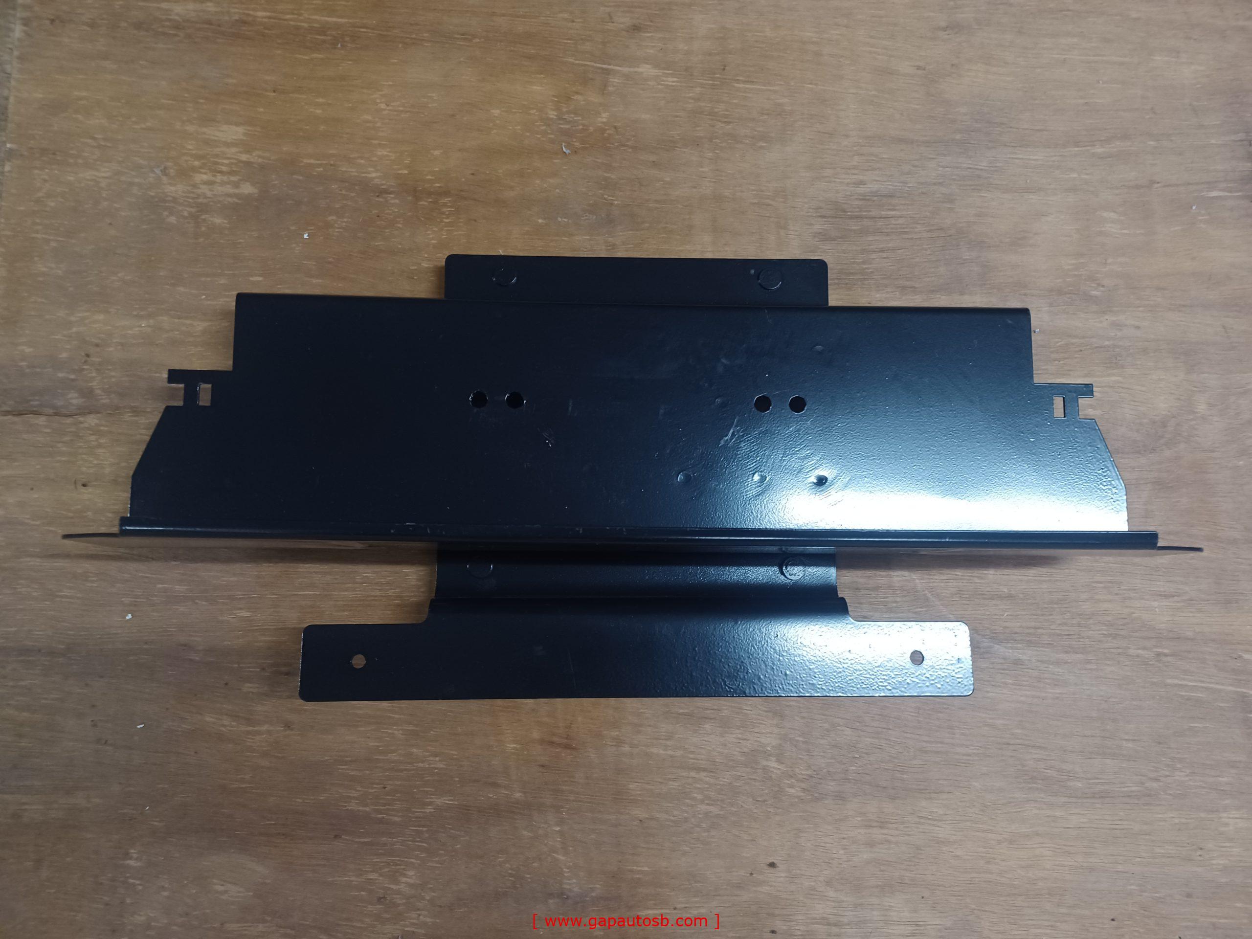 21716961 VOLVO FM12 V2 TAIL LAMP BRACKET LH/RH