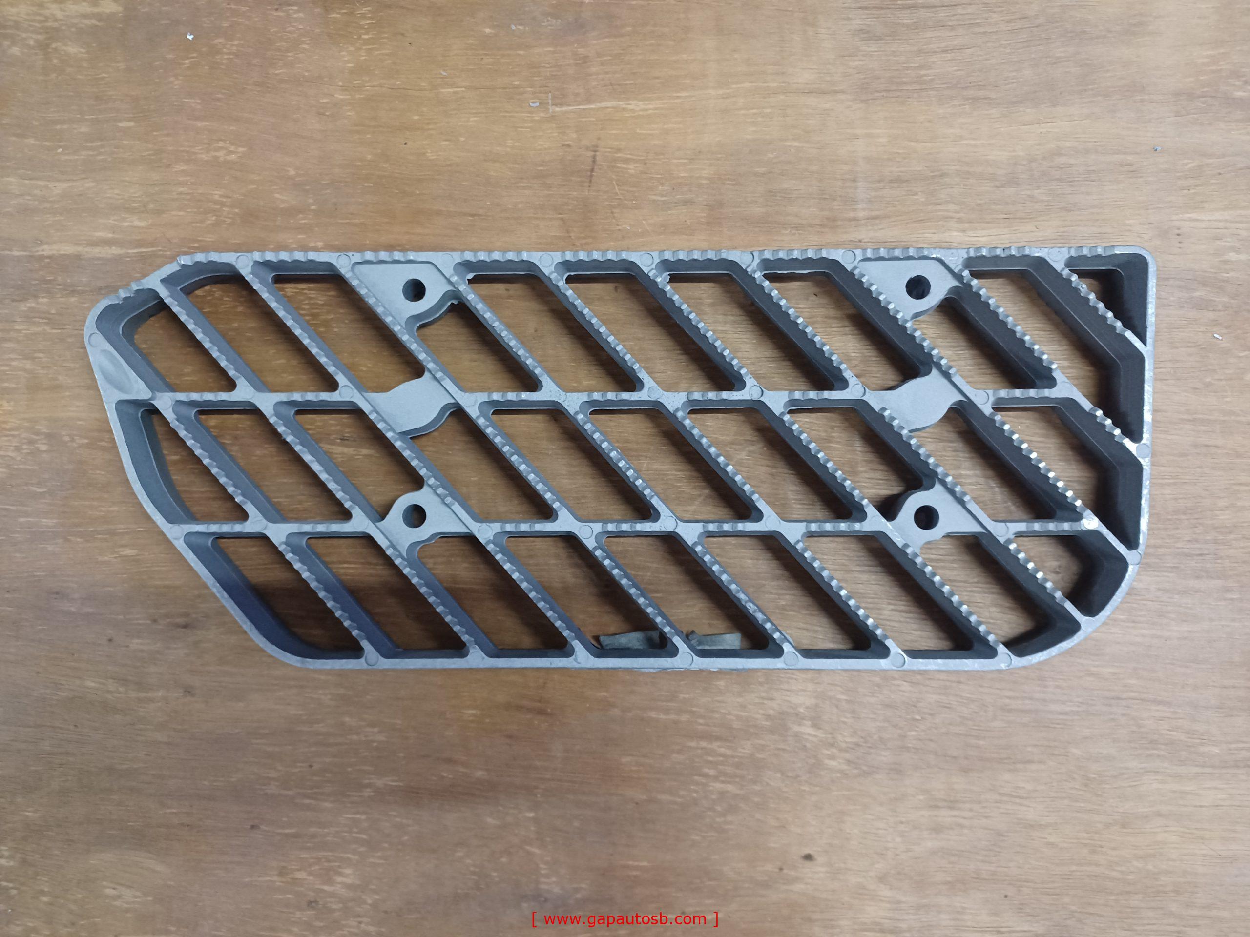 1598743 VOLVO FL10 LOWER FOOT STEP ALUMINIUM