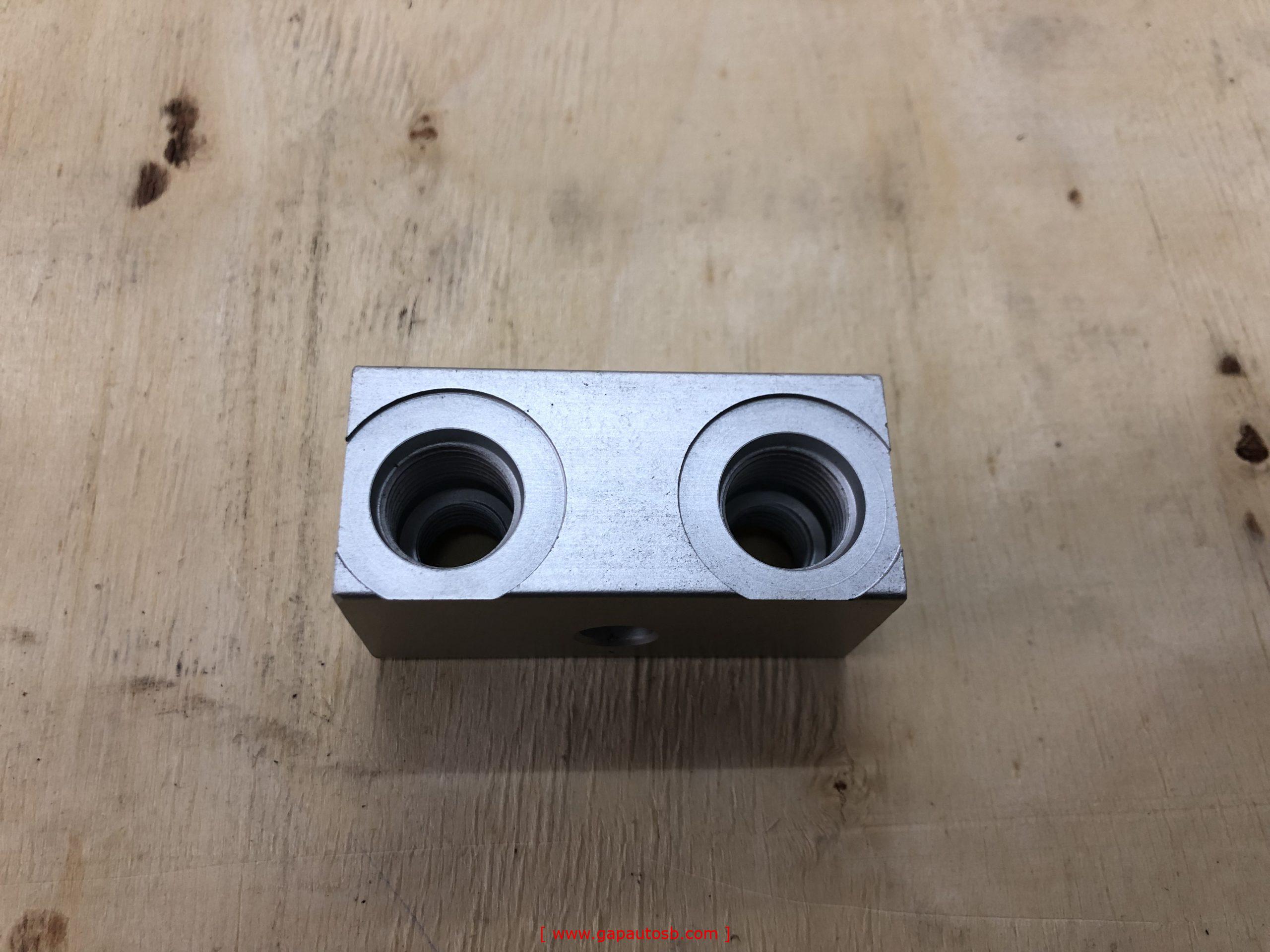 20580561 VOLVO FM FH AIR PRESSURE BRAKE SWITCH HOUSING GENUINE