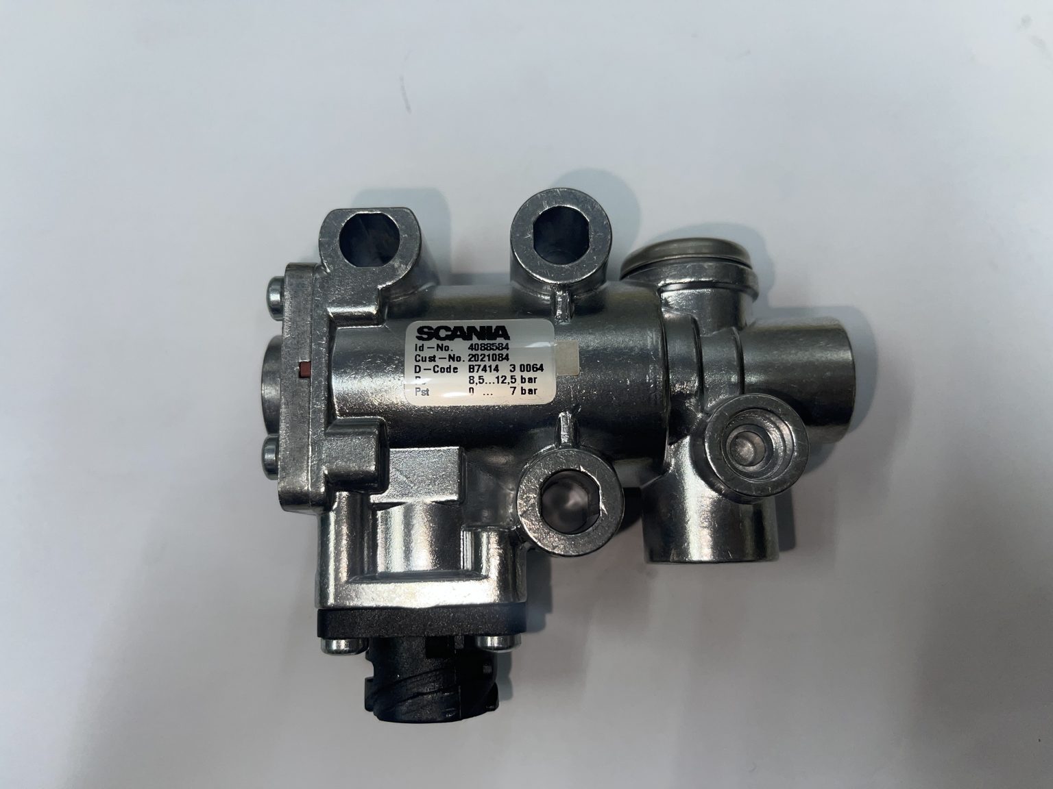 2021084 SCANIA PROP VALVE ( ENGINE BRAKE VALVE) GENUINE | Grand Auto ...