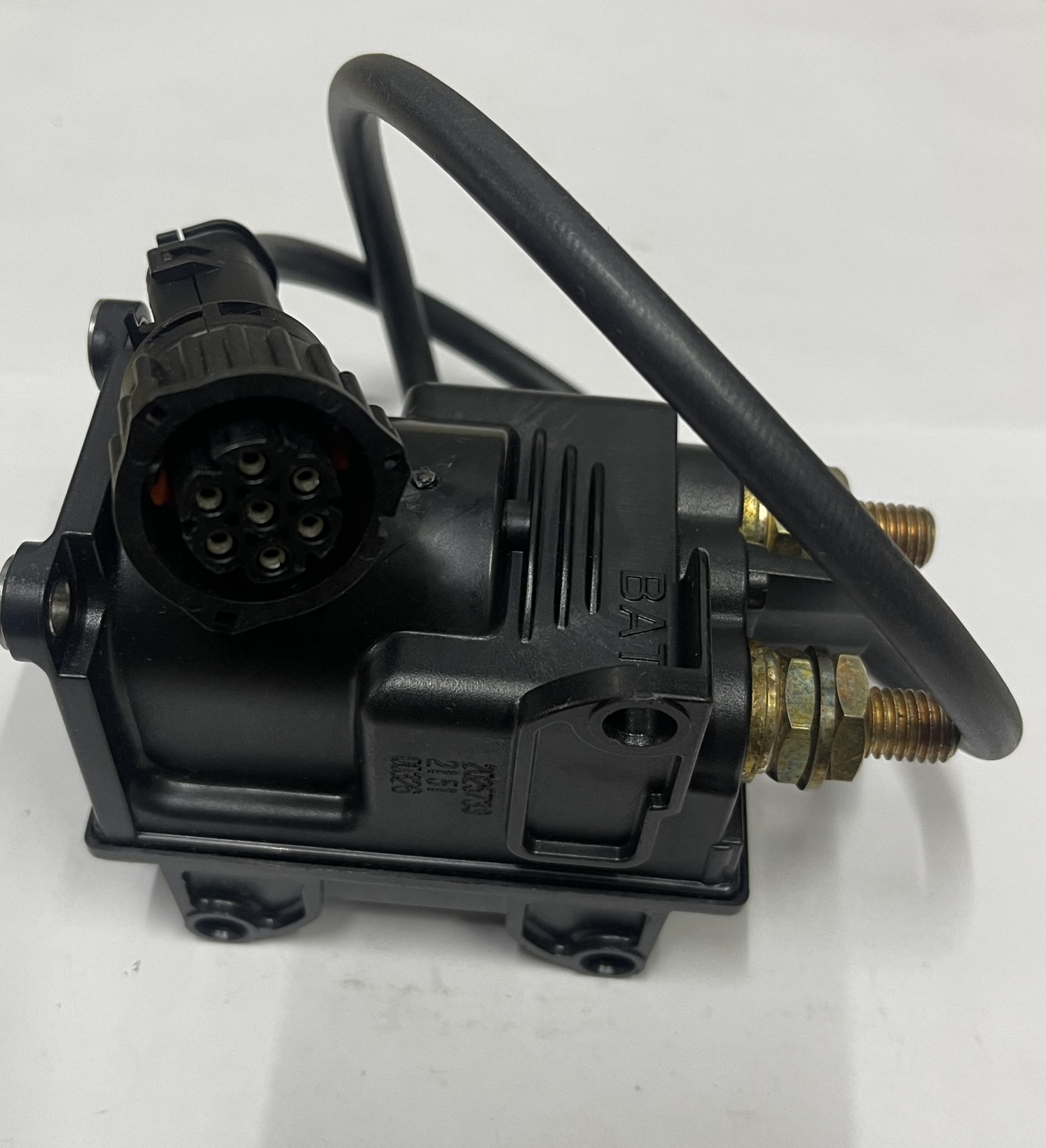 2025739 SCANIA P R G SERIES BATTERY MAIN SWITCH GENUINE Grand Auto 2025739-scania-p-r-g-series-battery-main-switch-genuine-grand-auto