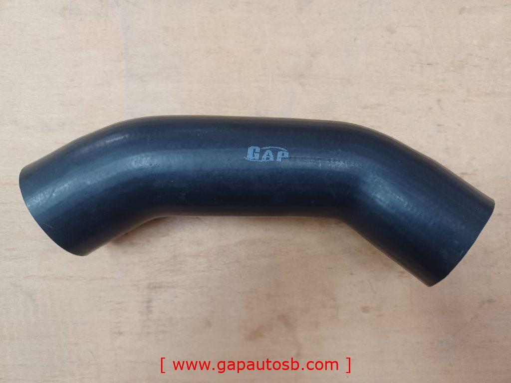 156.191 1857301 SCANIA K124 BUS RADIATOR UPPER BY PASS HOSE 56MMX56MMX310MM 1 20230418 104807