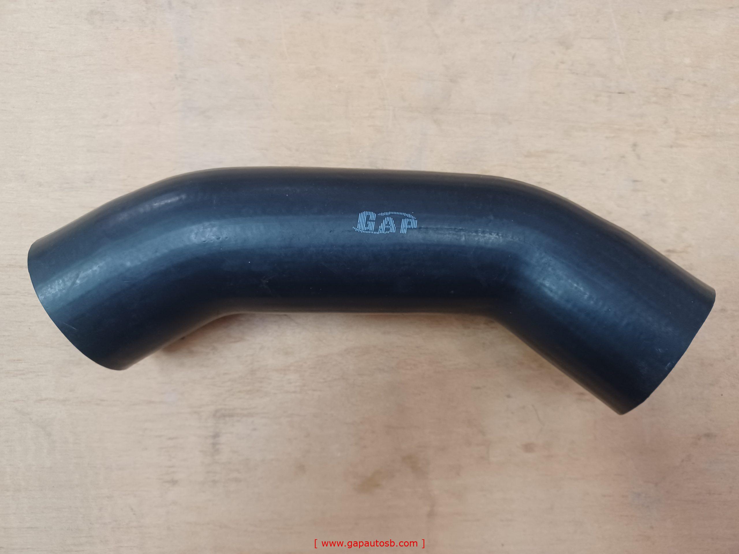 156.191 1857301 SCANIA K124 BUS RADIATOR UPPER BY PASS HOSE 56MMX56MMX310MM