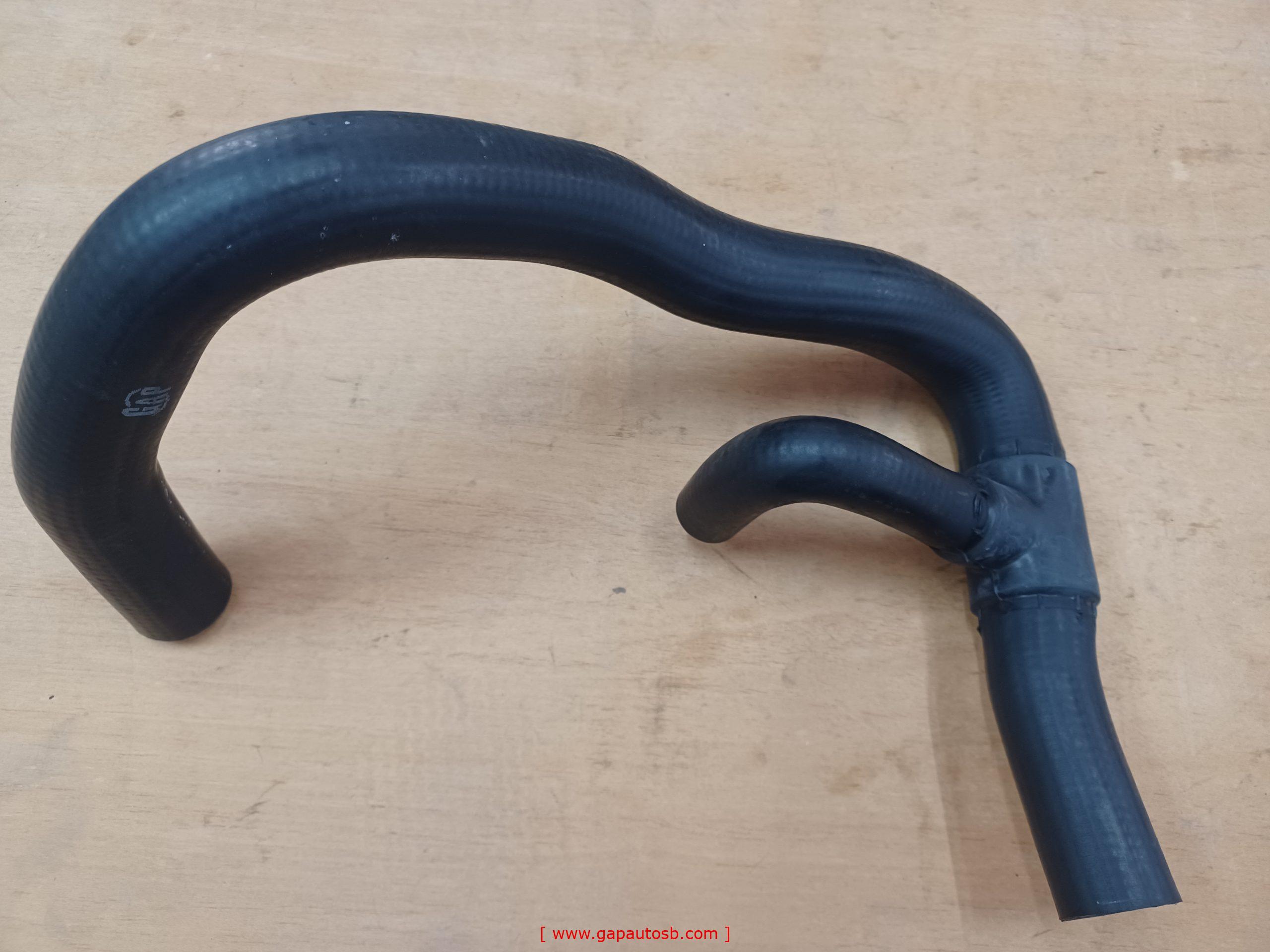 1545116 156.021 SCANIA SC124 EXPANSION TANK HOSE 30MMX30MMX850MM