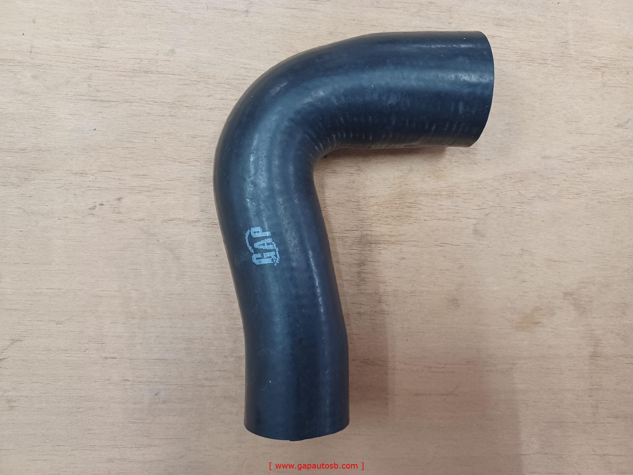 483182 156.164 SCANIA K124 BY PASS HOSE 7 SHAPE 32MMX32MMX228MM