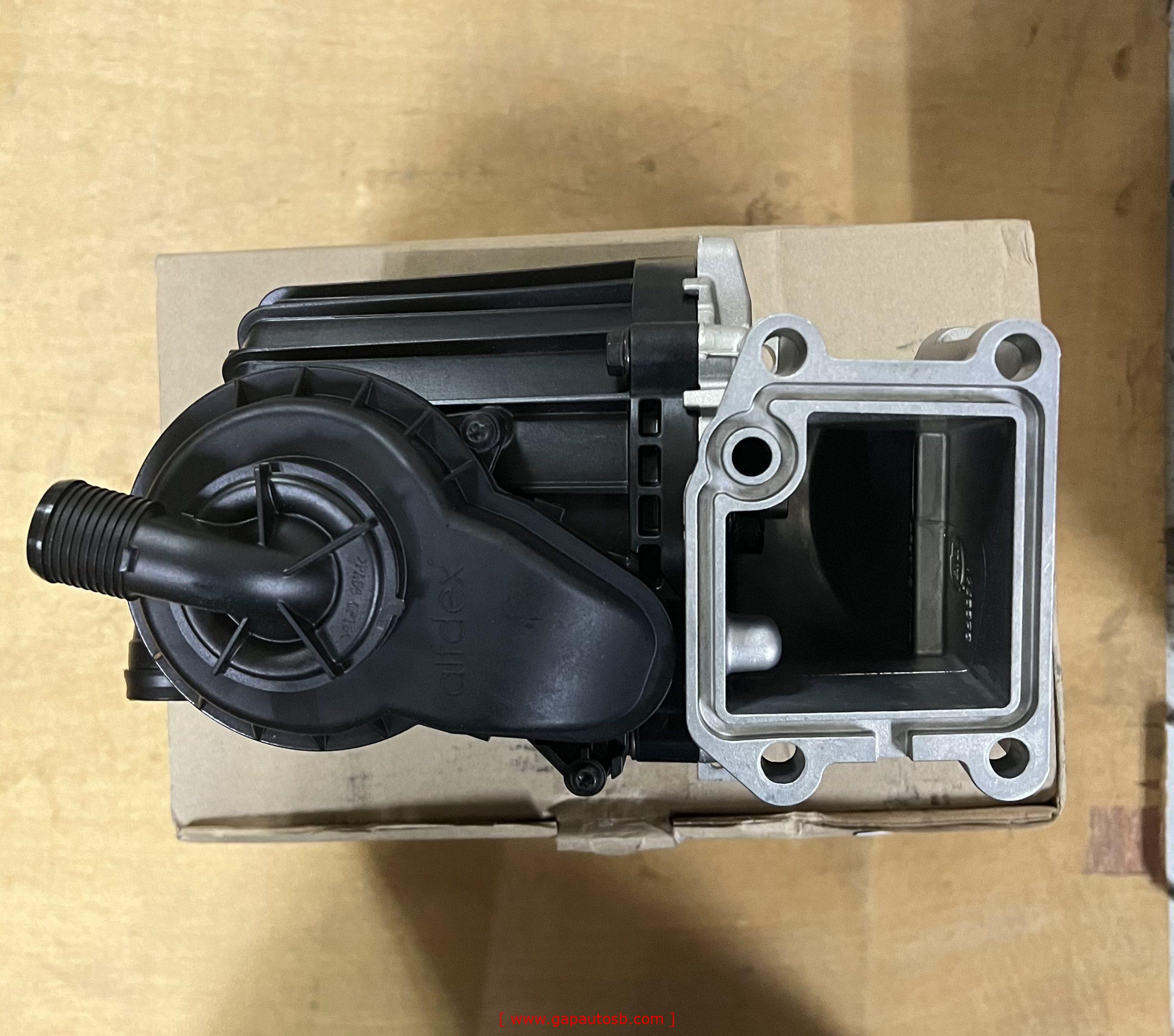 VOLVO FM13 FH13 OIL MIST ASSY GENUINE 22877307