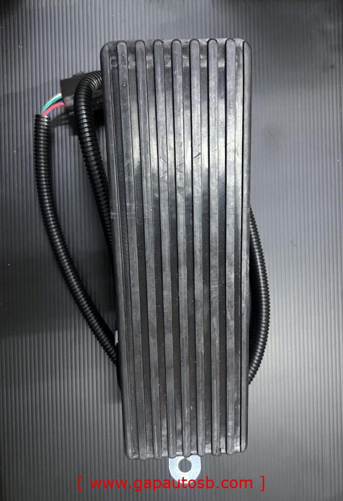 VOLVO B11R ACCELERATION PEDAL ASSY 23260897 2 IMG 5143