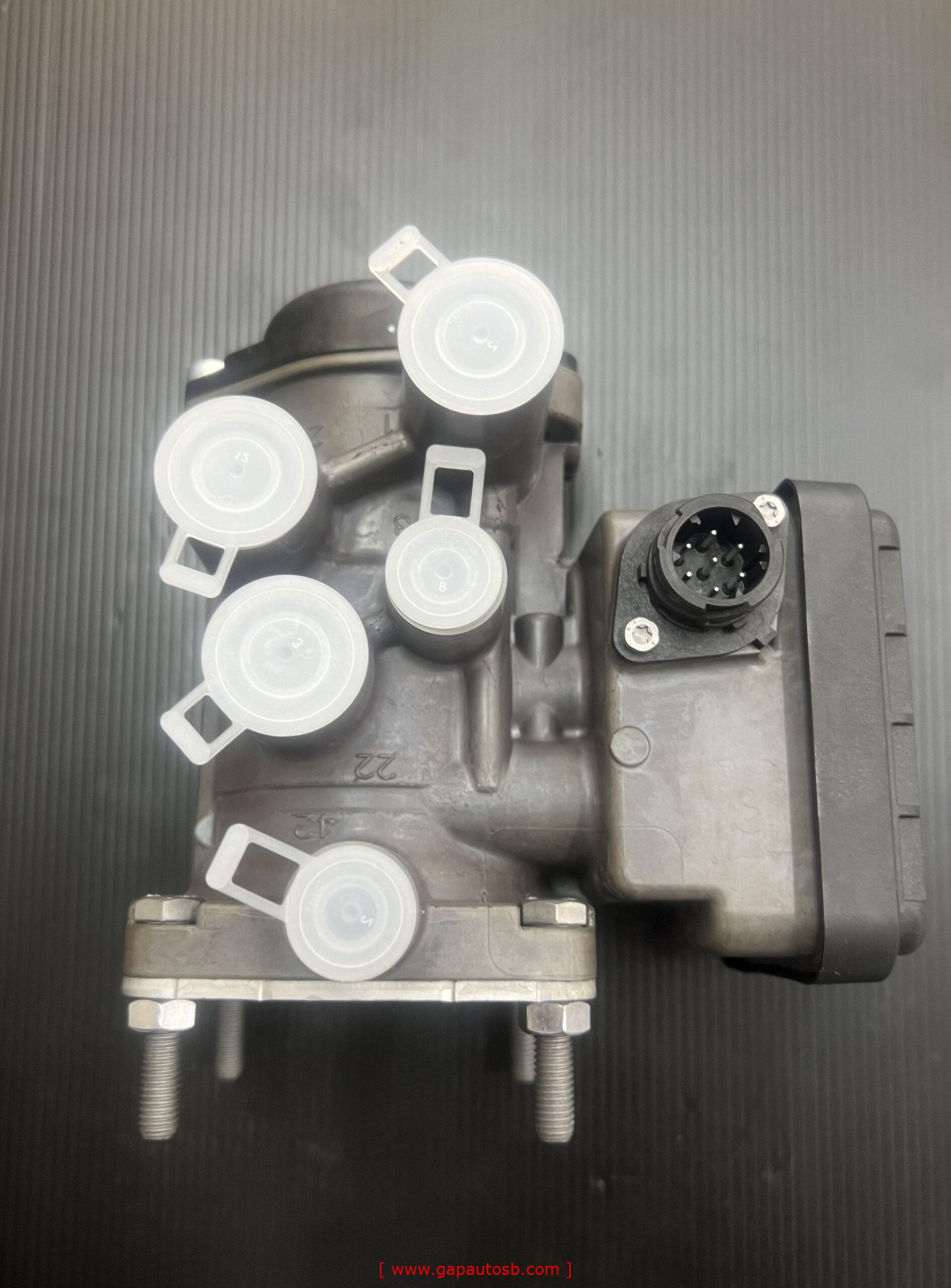 FM400 EBS TRAILER CONTROL VALVE KNORR 7PIN K020624/21122037/20456402