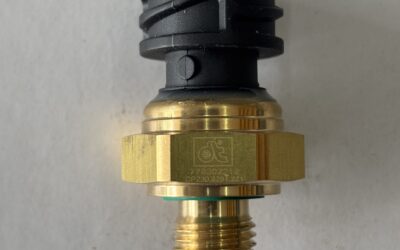 DAF 8 daf euro5 turbocharger oil pressure sensor 4 pin 1826279/5.41221 dt