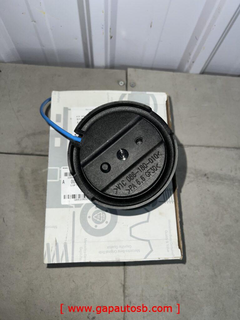 MERCEDES ACTROS CUSHION SEAT AIR BELOW genuine A0009103528 3 IMG 9106