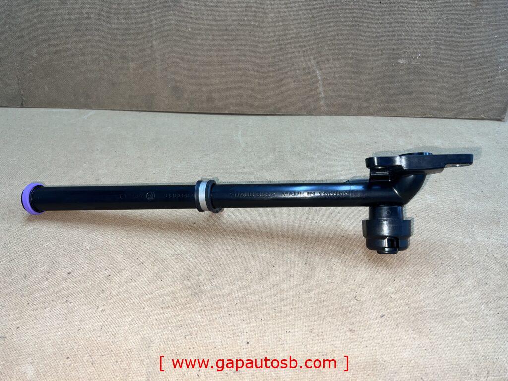 FM11/FM4 OIL PUMP PIPE VALVE HOUSING 23804500 2 IMG 6166