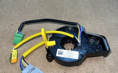 VOLVO FM370/FM4 V4 STEERING CONTACT REEL GENUINE 22071586