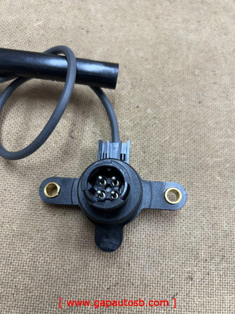 VOLVO FM400 OIL SUMP SENSOR GENUINE 23285701 2 IMG 6192