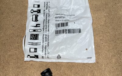 VOLVO FM400 CLUTCH BEARING AIR INLET PIPE GENUINE 20722721