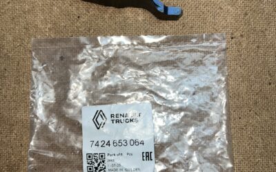 VOLVO FM/FH INJECTOR YOKE GENUINE 24653064