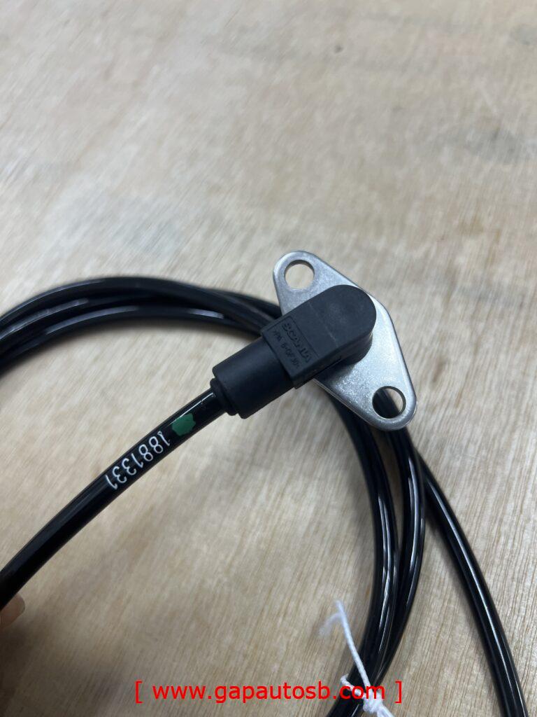 SCANIA p380 RETARDER COOLANT TEMPERATURE SENSOR 1881331 2 IMG 0804