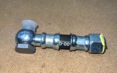 FM13 v3 GEAR BOX OIL FILTER HOUSING HOSE 23701845